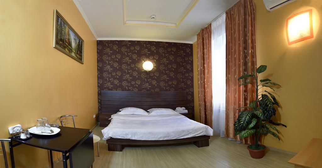 Paradis Hotel Rostov-na-Donu Rom bilde