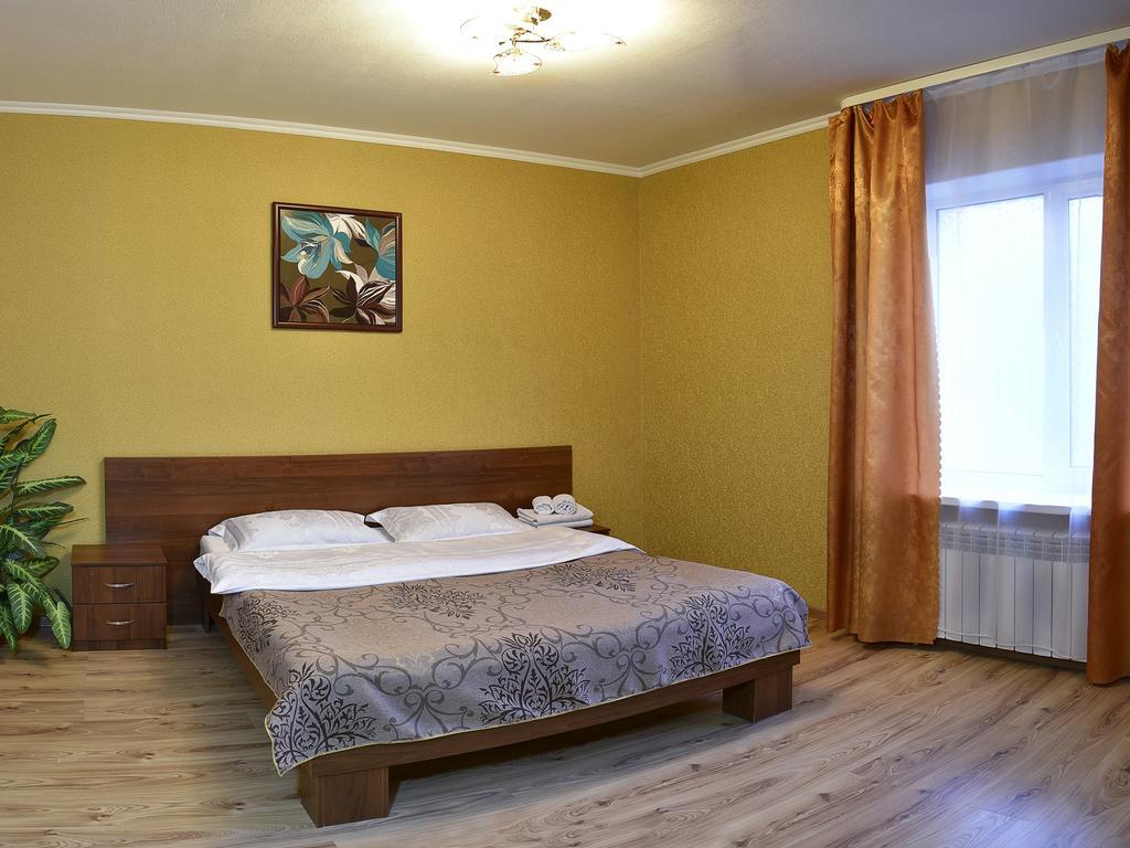 Paradis Hotel Rostov-na-Donu Rom bilde