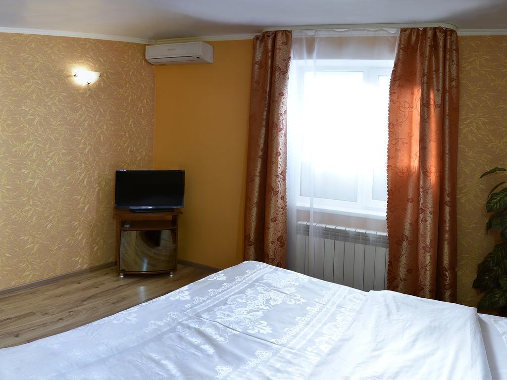 Paradis Hotel Rostov-na-Donu Rom bilde